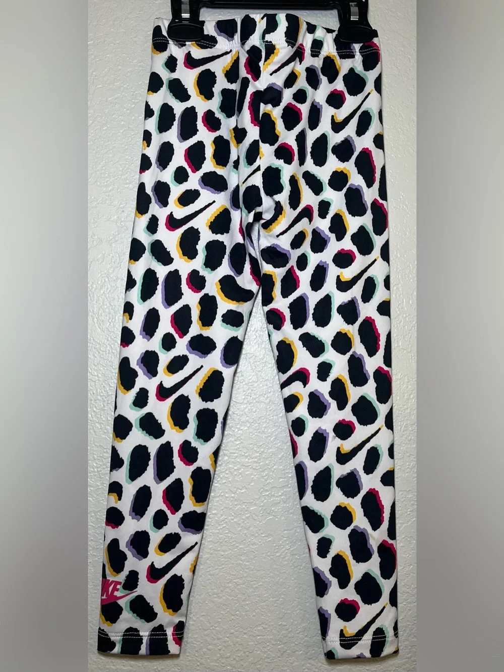 *NEW* NIKE Girl's Size 6 Shirt & Leggings 2 Piece Logo Set Leopard Print